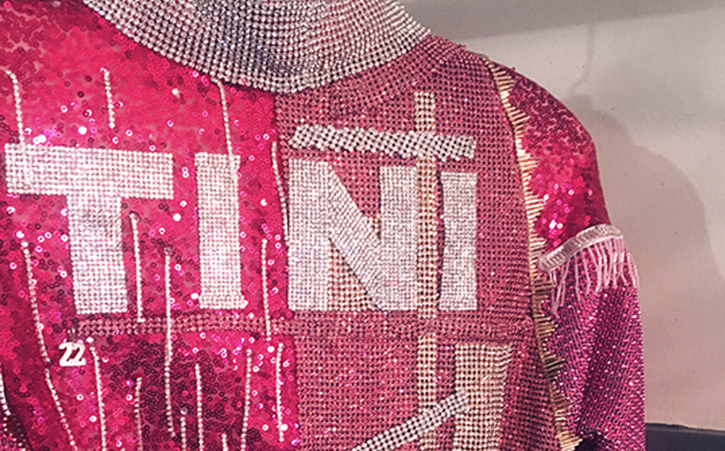 Tini Stoessel USA Debut Peformance at Balon de Oro in custom LNH singing her AR Billboard Top Ten Song "22"