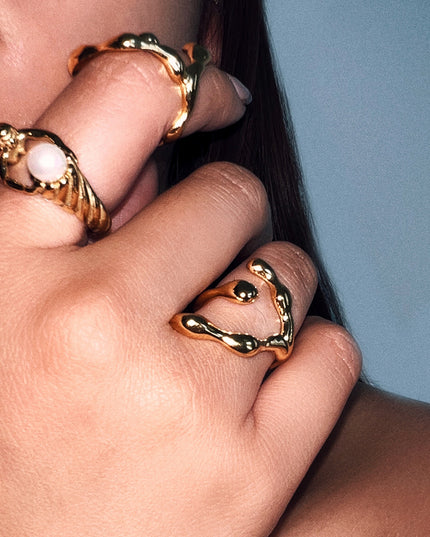 Twisted Pearl Ring