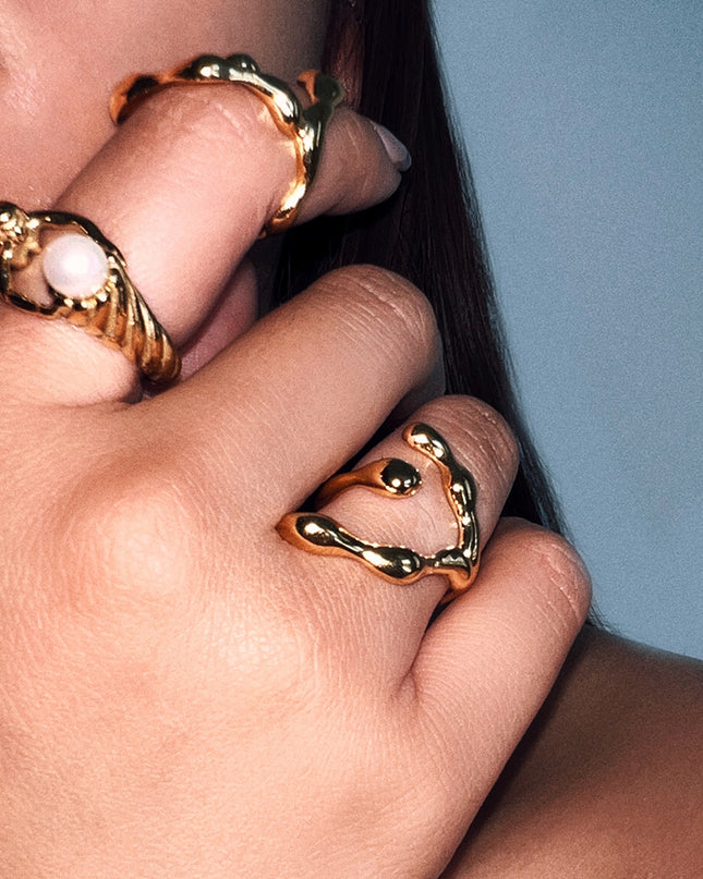 Twisted Pearl Ring