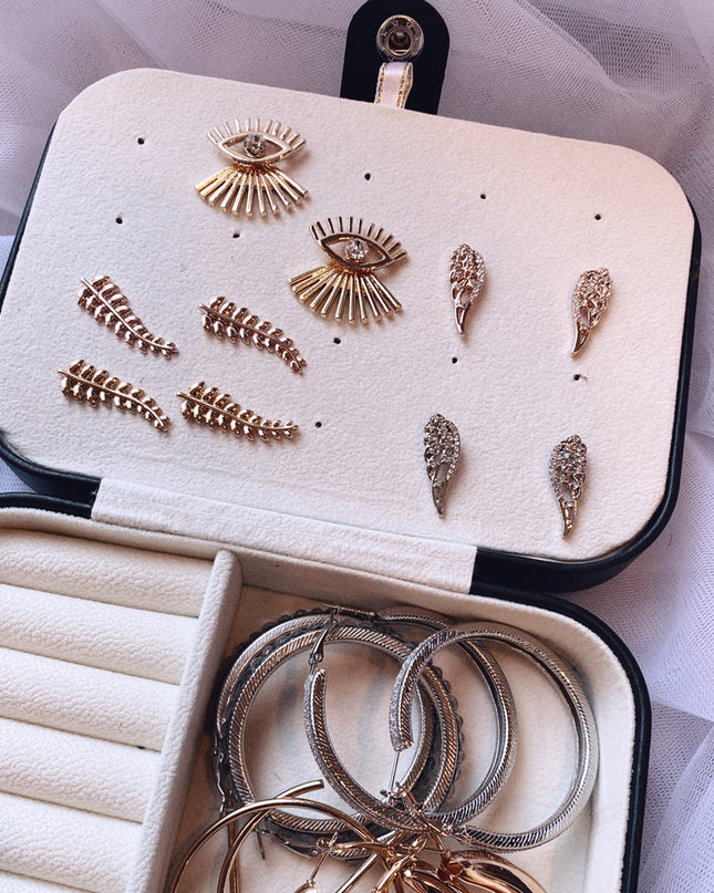 LNH Signature Jewelry Travel Case